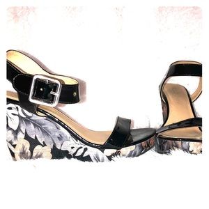 🔥🌟Size 8 Platform Shoes🌟🔥